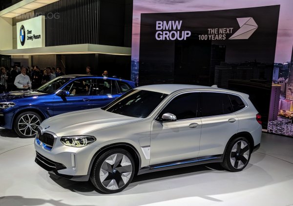 Новый BMW iX3 начнут выпускать в Китае в 2020 году