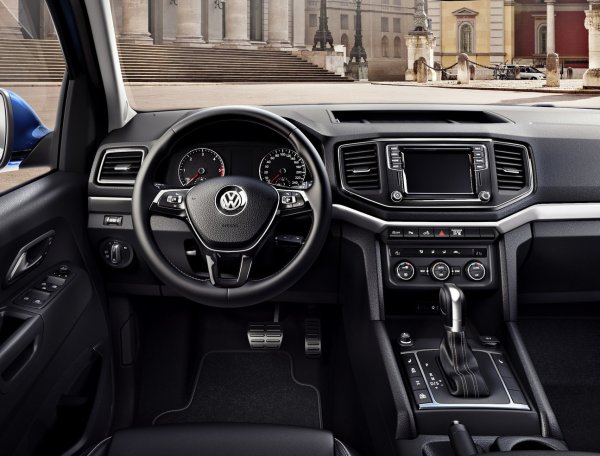 Carlex Design представила ограниченную серию Volkswagen Amarok Amy