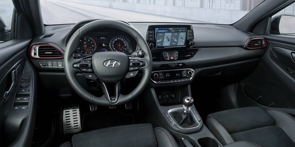 Hyundai показала 275-сильный «заряженный» фастбек Hyundai i30 Fastback N