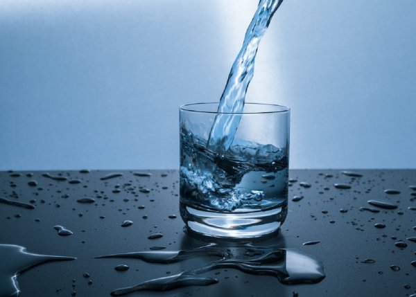 Медики: Нежелание пить воду свидетельствует о возможных болезнях