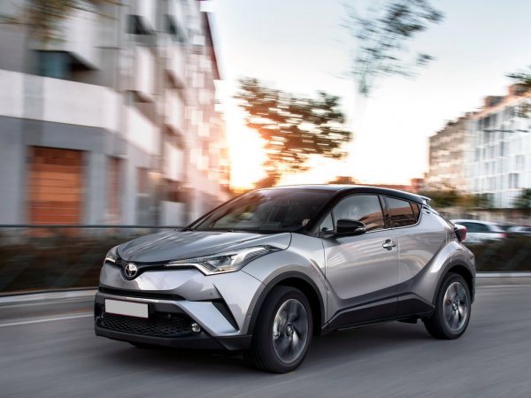 Чем новый Toyota C-HR лучше Juke, Creta и RAV4 рассказал эксперт