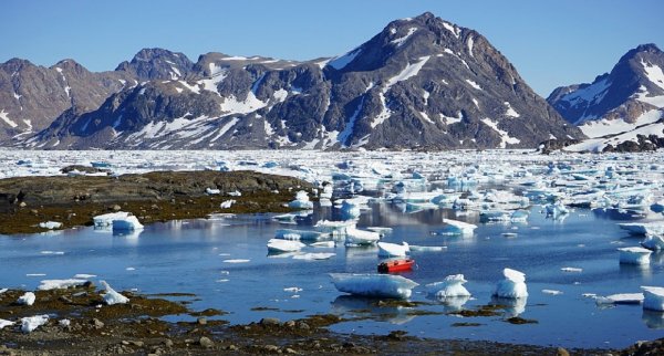Взорвавшийся над Гренландией огненный шар поможет в изучении других планет
