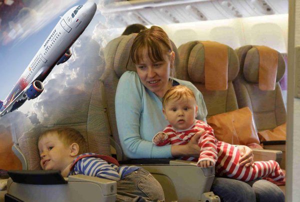 «За перелом плати Аэрофлоту»: компания заставила мать двоих детей с «гипсом» заплатить 140 тыс. руб.