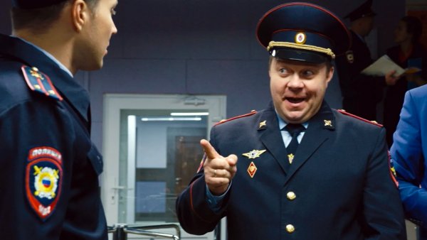 «Полицейский с Рублевки» отдыхает - вышел второй сезон сериала «Великолепная пятерка 2»