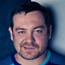 «Такая чушь»: Девушка Эрика Давидыча обвинила журналистов, написавших об угрозах от блогера, во лжи