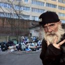 Бомжам на радость: Владивосток в Новый год утопает в тоннах мусора из-за Нибиру? Бомжам на радость: Владивосток в Новый год утопает в тоннах мусора из-за Нибиру?