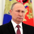 Путин осчастливил девушку из Красноярска новогодним подарком Путин осчастливил девушку из Красноярска новогодним подарком