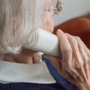 МТС забыли о пенсионерах: 80-летняя бабушка не может дозвониться до оператора МТС забыли о пенсионерах: 80-летняя бабушка не может дозвониться до оператора