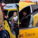 Жалкое зрелище: Водитель «Яндекс. Такси» со спущенными штанами и в кювете показал «идеальную» подачу авто Жалкое зрелище: Водитель «Яндекс. Такси» со спущенными штанами и в кювете показал «идеальную» подачу авто