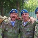 Цвет настроения голубой: Молодые курсанты ВДВ подняли бунт из-за новых погон Цвет настроения голубой: Молодые курсанты ВДВ подняли бунт из-за новых погон