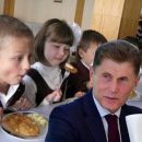 Каша из топора? Школы Приморского края игнорируют указания Кожемяко по улучшению питания Каша из топора? Школы Приморского края игнорируют указания Кожемяко по улучшению питания