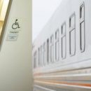 Писать в бутылку? РЖД издевается над пассажирами, пуская поезда с нерабочим туалетом Писать в бутылку? РЖД издевается над пассажирами, пуская поезда с нерабочим туалетом